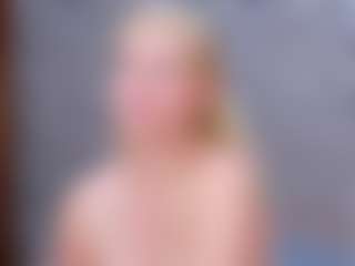 Cuteblondeme's Live Sex Cam Show