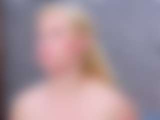 Cuteblondeme's Live Sex Cam Show