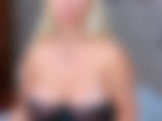 Cuteblondeme's Live Sex Cam Show