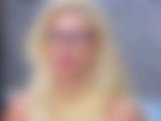 Cuteblondeme's Live Sex Cam Show