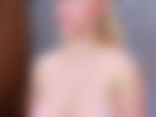 Cuteblondeme's Live Sex Cam Show