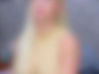 Cuteblondeme's Live Sex Cam Show