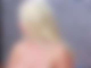 Cuteblondeme's Live Sex Cam Show