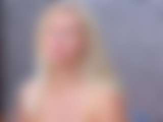 Cuteblondeme's Live Sex Cam Show