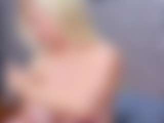 Cuteblondeme's Live Sex Cam Show