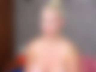 Cuteblondeme's Live Sex Cam Show