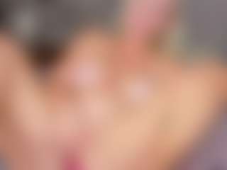 Cuteblondeme's Live Sex Cam Show