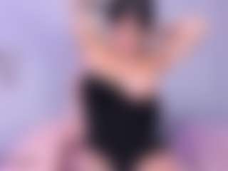 sara-rouge's Live Sex Cam Show