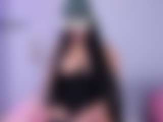 sara-rouge's Live Sex Cam Show