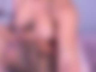 sara-rouge's Live Sex Cam Show