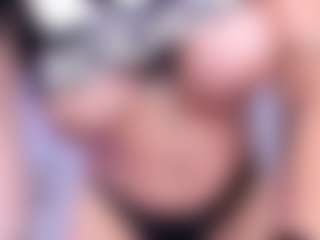 sara-rouge's Live Sex Cam Show