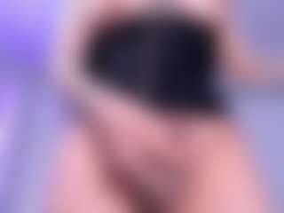 sara-rouge's Live Sex Cam Show