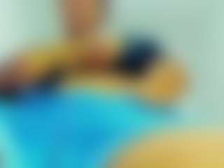 Live cam show with BIANCA - Lesbian on Camsoda