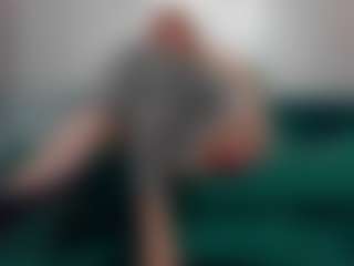 emilianna666's Live Sex Cam Show