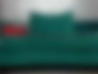 emilianna666's Live Sex Cam Show