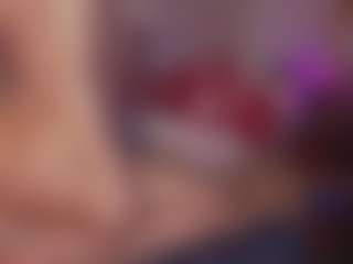wonder woman 🦸🏻‍♀️⚡ MILF webcam performer live streaming