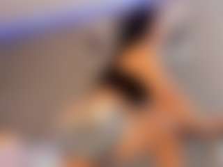 Live cam show with ZOE - Twerking on makecum.org