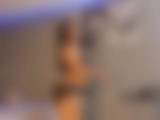 ZOE's Live Sex Cam Show