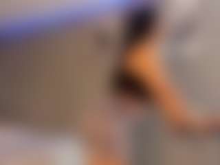Live cam show with ZOE - Culo on StripNow