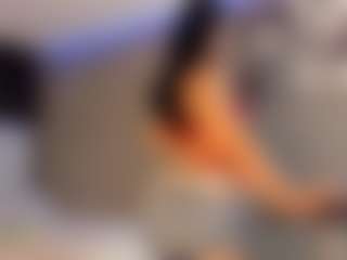 Live cam show with ZOE - Riding on camwithhim.com
