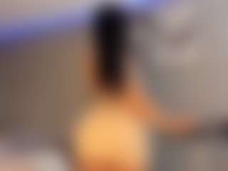 Live cam show with ZOE - Squirt on Livezox