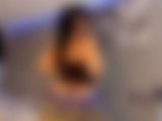 Spettacolo in cam dal vivo con ZOE - Colombian su Camsoda | colombia