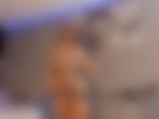 Live cam show with ZOE - Big Ass on Camsoda