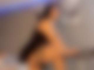 Live cam show with ZOE - Colombian on Porn Luv | colombia