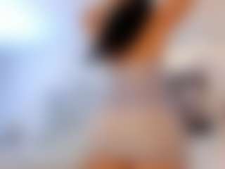 Live cam show with ZOE - Riding on Camsoda