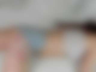 Live cam show with aprilquinn - Small Ass on Camsoda