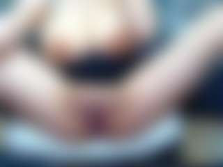 Live cam show with suecute - Kinky on Camming Site