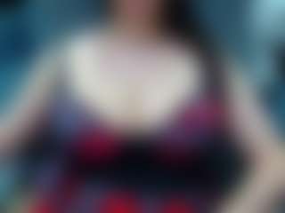 Live cam show with suecute - Office on TottyGirls