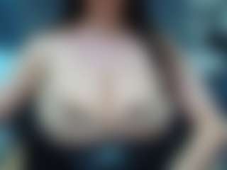 Live-Cam-Show mit suecute - Office auf Camsoda