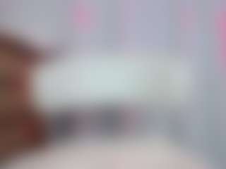 Live cam show with April - Mature on CamClone