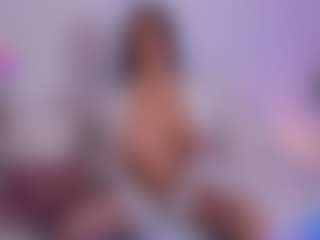 karol-2720 MILF webcam performer live streaming