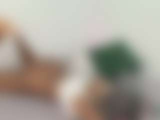 Live cam show with Karina - Ebony on eurowanks.com | colombia