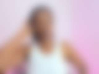 Live cam show with Karina - Black MILF on googirlz