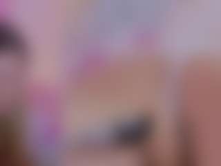 Live cam show with VAIOLET - Interactive on CamwithHer