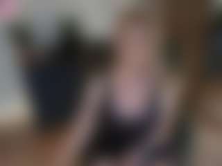 mirelasilver's Live Sex Cam Show