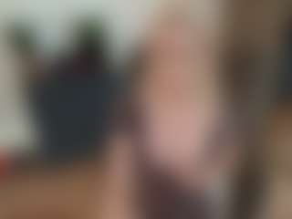 Live cam show with mirelasilver - Middle Aged on camtv