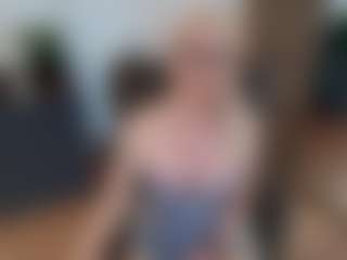 Live cam show with mirelasilver - Green Eyes on Camsoda