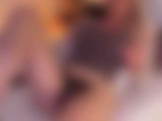 mirelasilver's Live Sex Cam Show