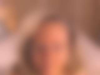 Live cam show with Arony - Glasses on Strip Flash - Live Sex Shows