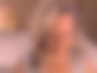 Live cam show with Arony - Blonde Hair Middle Aged on hotwifechat.live