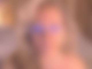 Live cam show with Arony - Granny BBW on CamwithHer
