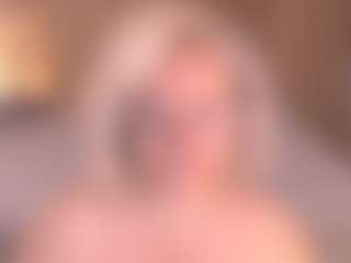 Arony's Live Sex Cam Show