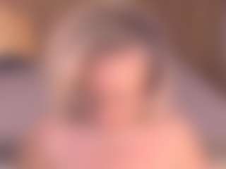 Aronyとのライブチャットショー - CamsodaのGranny BBW