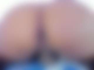 Live cam show with britany-hot - Orgasm on camwithhim.com