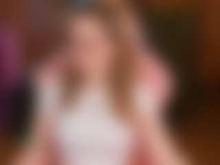 Live cam show with nicolebloom - Green Eyes on CamSodaAdn