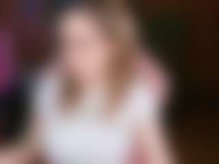 Live cam show with nicolebloom - Blonde Hair on CamwithHer